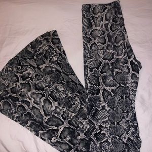 Bam Bam Bells Snake Skin